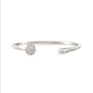 Kendra Scott Ashlee pinch bracelet